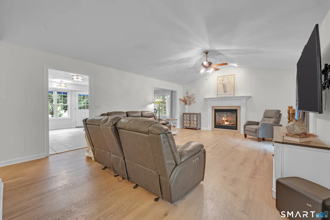 Photo of 141 Gibson Hill Road