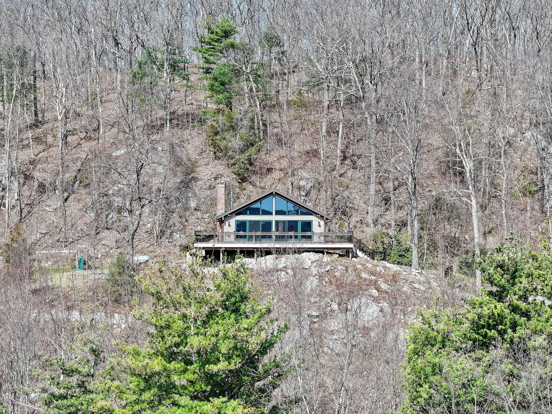 Photo of 110 Ichabod Lane