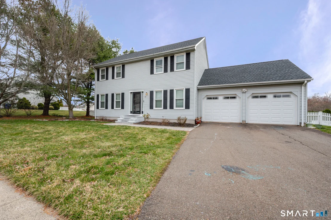 Photo of 10 Guarino Drive