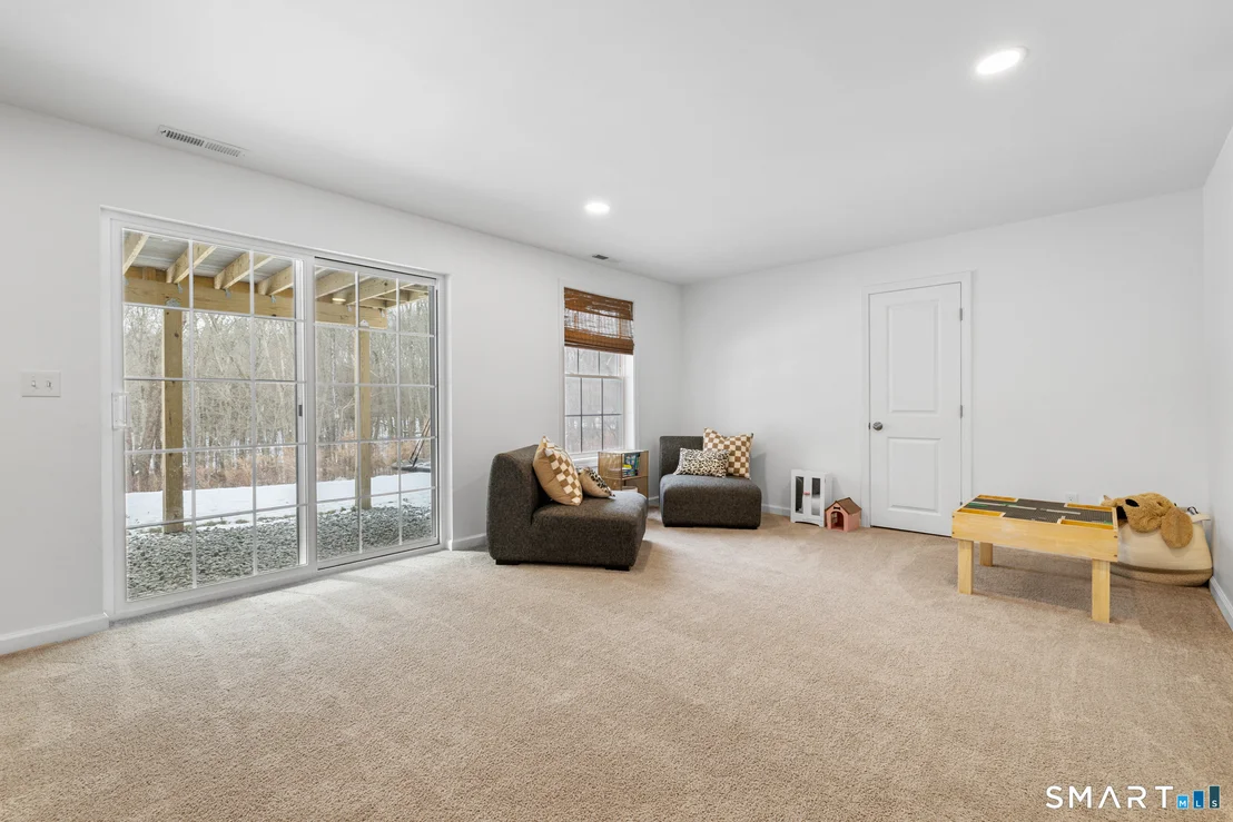 Photo of 811 Pucker Street