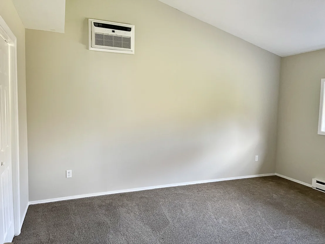 Photo of 54 Village Circle