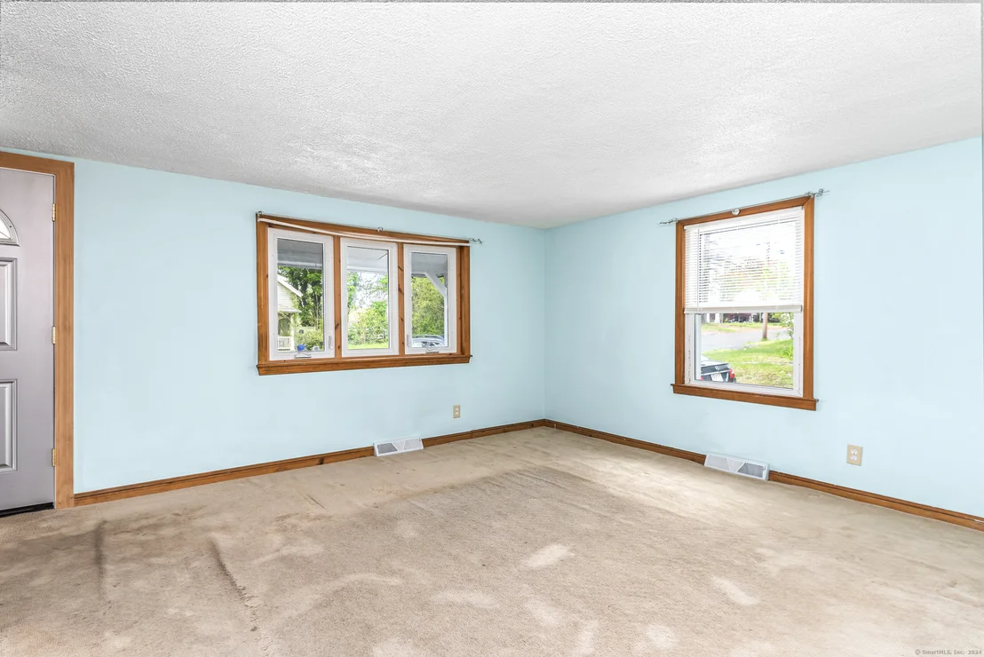Photo of 14 Grant Avenue