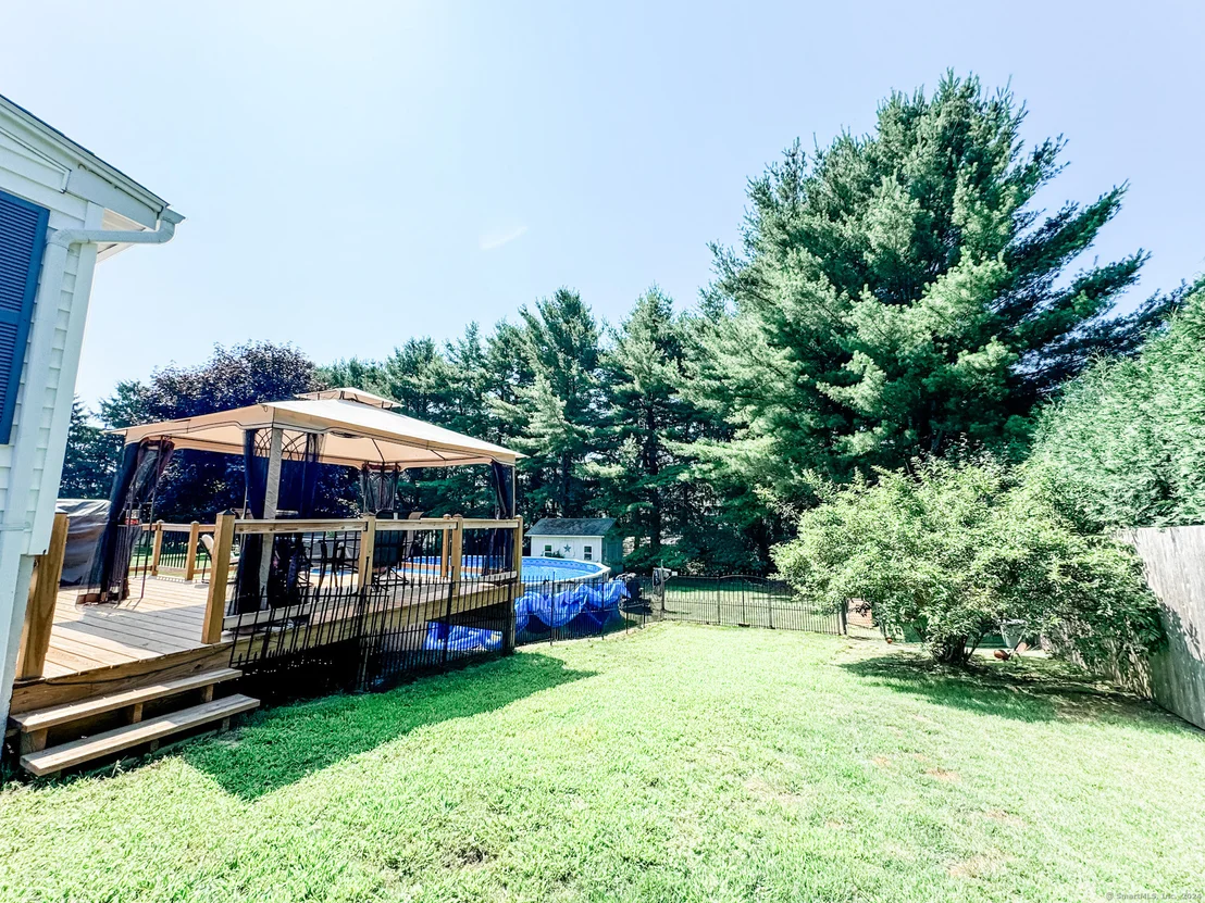 Photo of 33 Fairway Drive