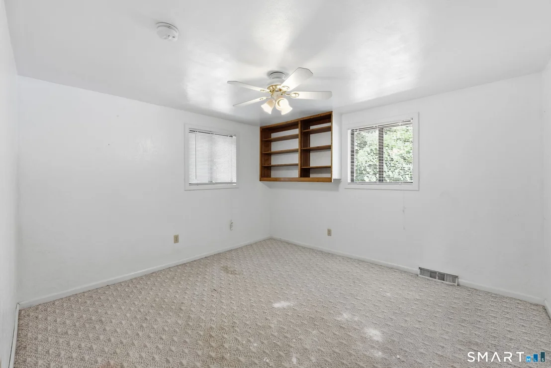 Photo of 186 Jackson Drive