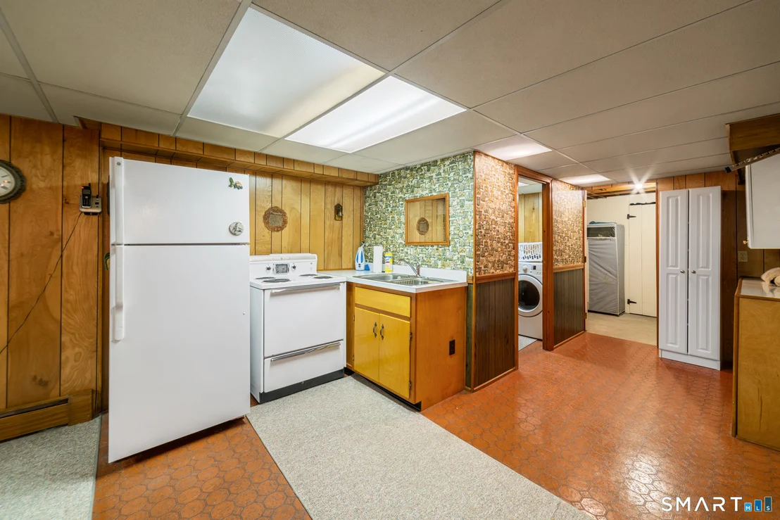 Photo of 43 Danbury Lane