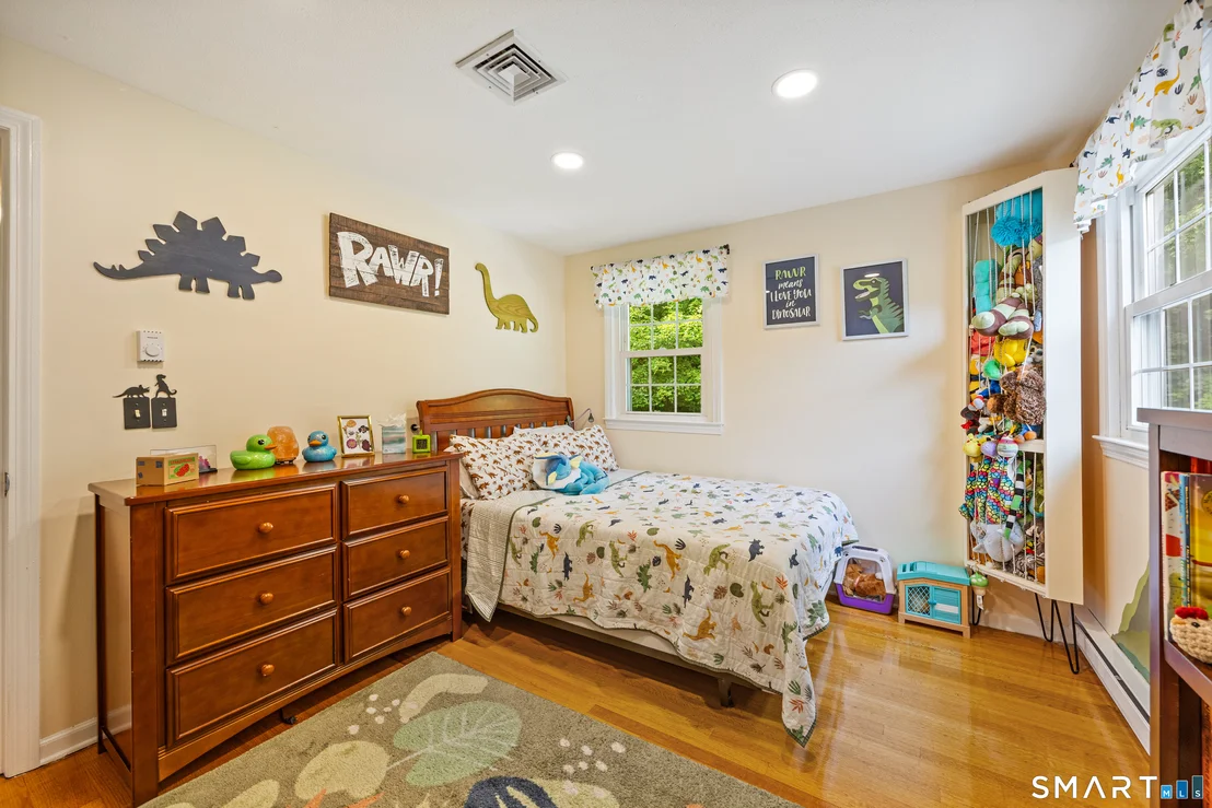 Photo of 45 Montowese Trail