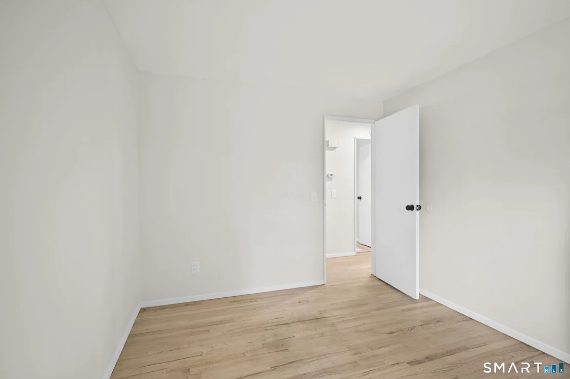 Photo of 31 Meadowlark Road