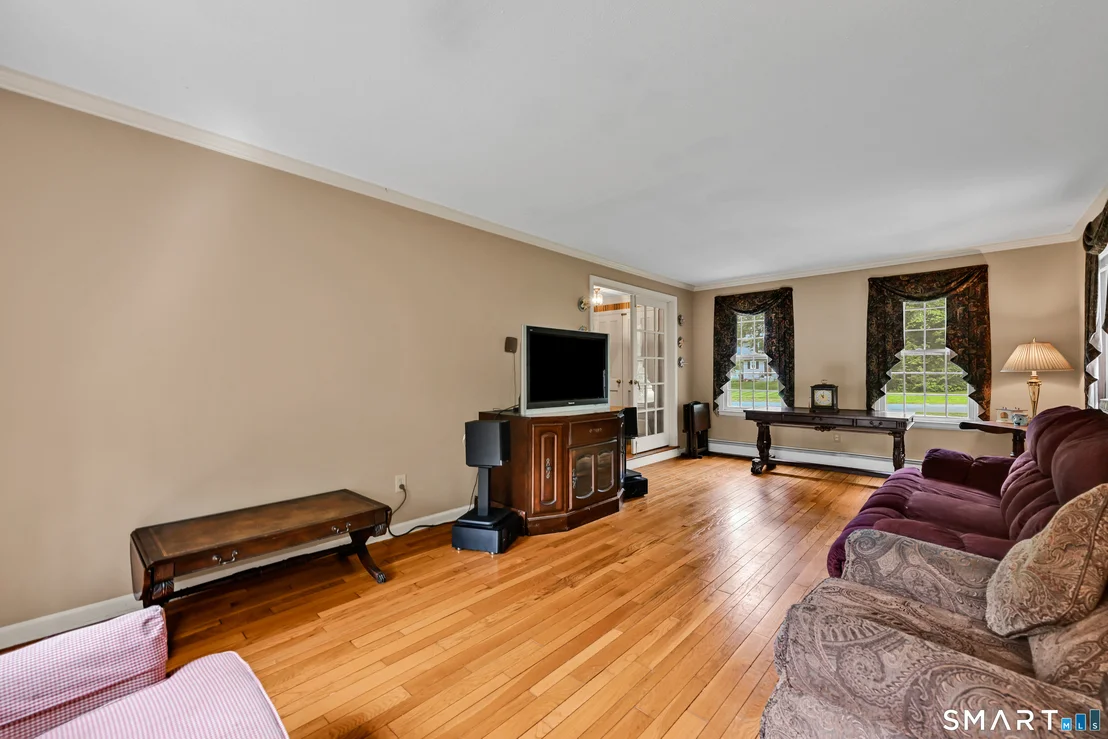 Photo of 96 Fox Run Drive