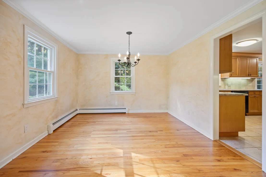 Photo of 1167 Marion Road