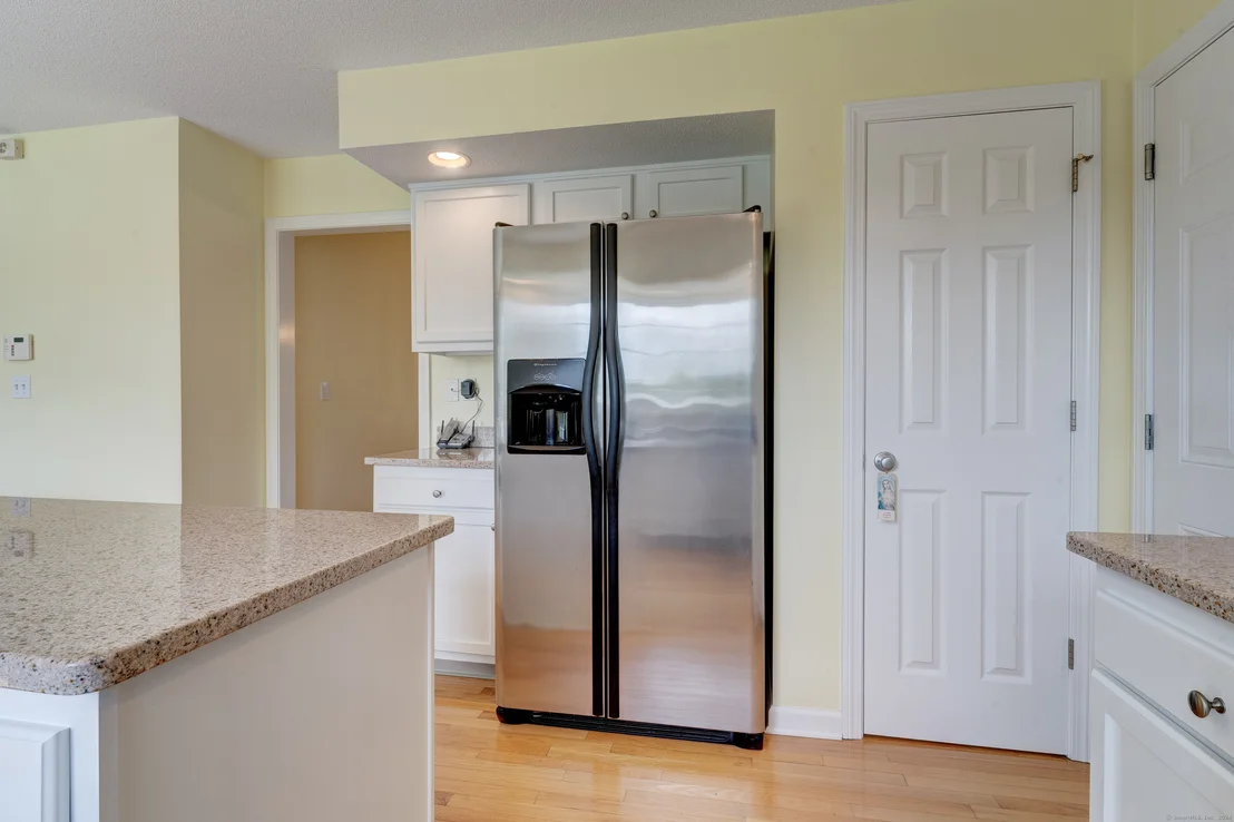 Photo of 142 Clearview Avenue