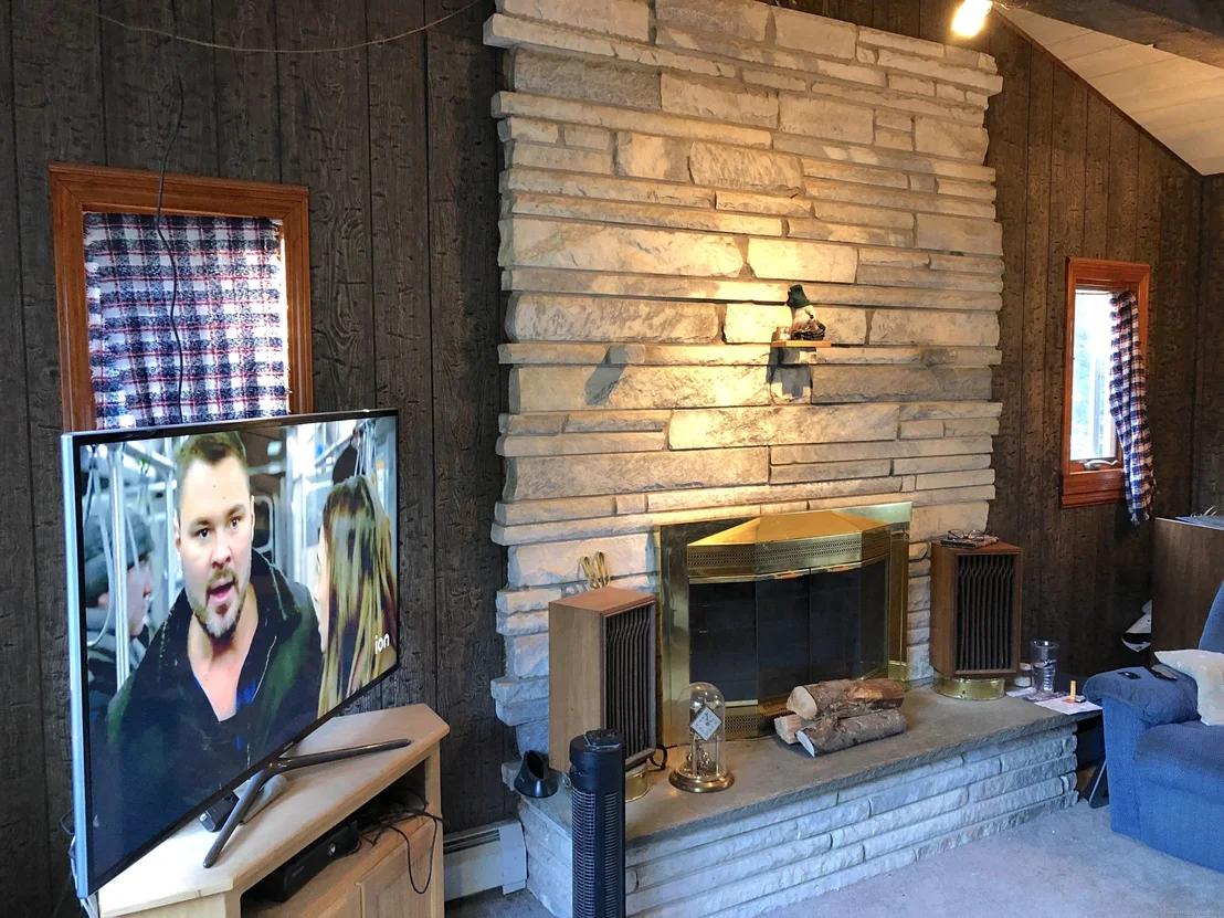 Photo of 77 Leslie Street