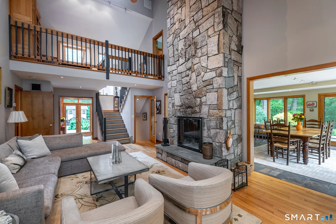 Photo of 51 Long Meadow Road