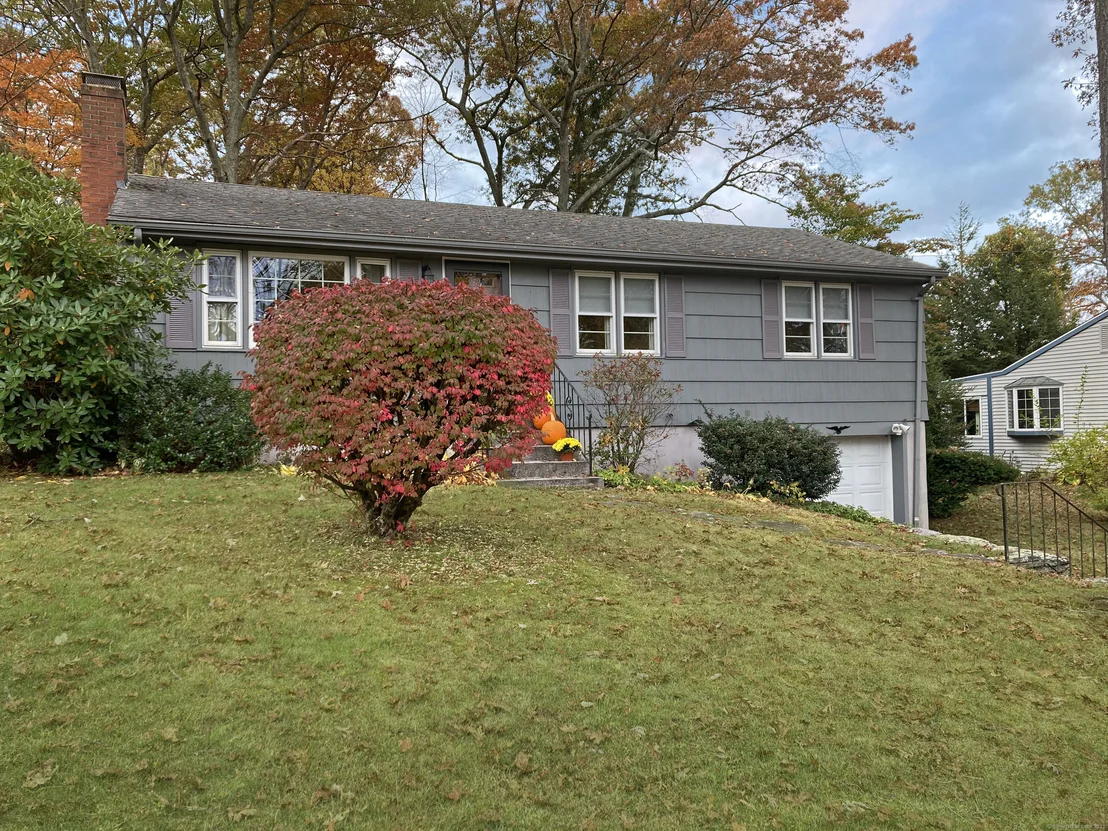 Photo of 378 Mansfield Avenue