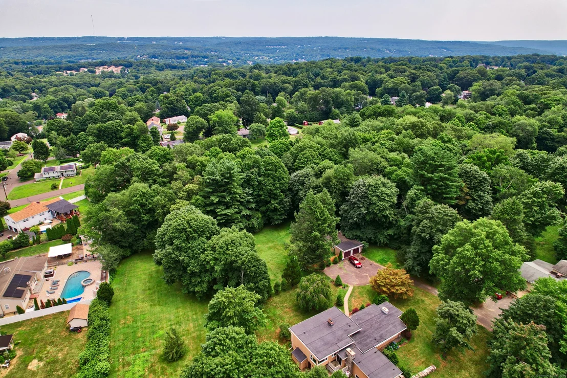 Photo of 215 Allerton Road