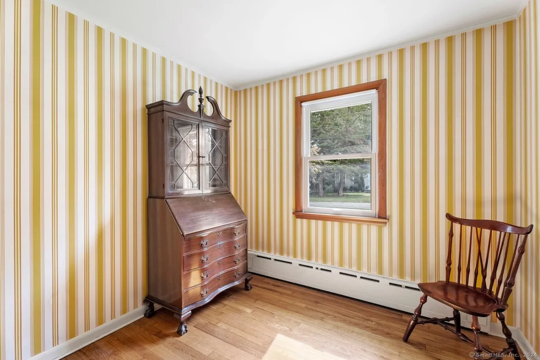 Photo of 2 Hickory Avenue