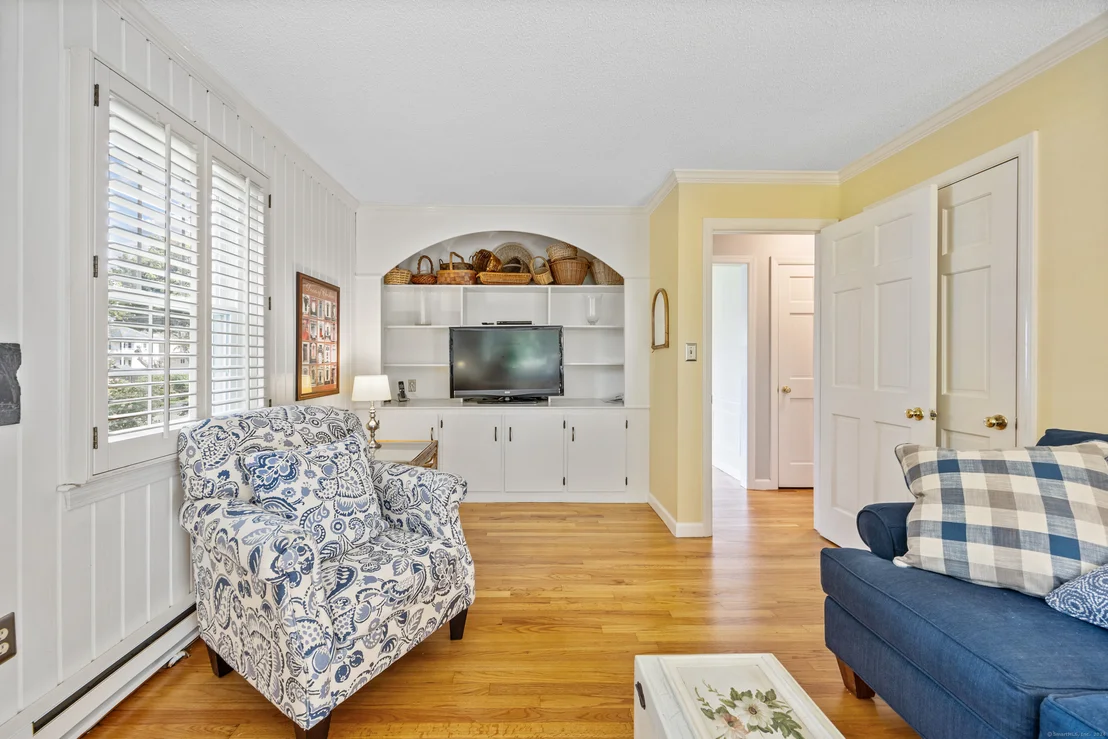 Photo of 57 Bennett Avenue