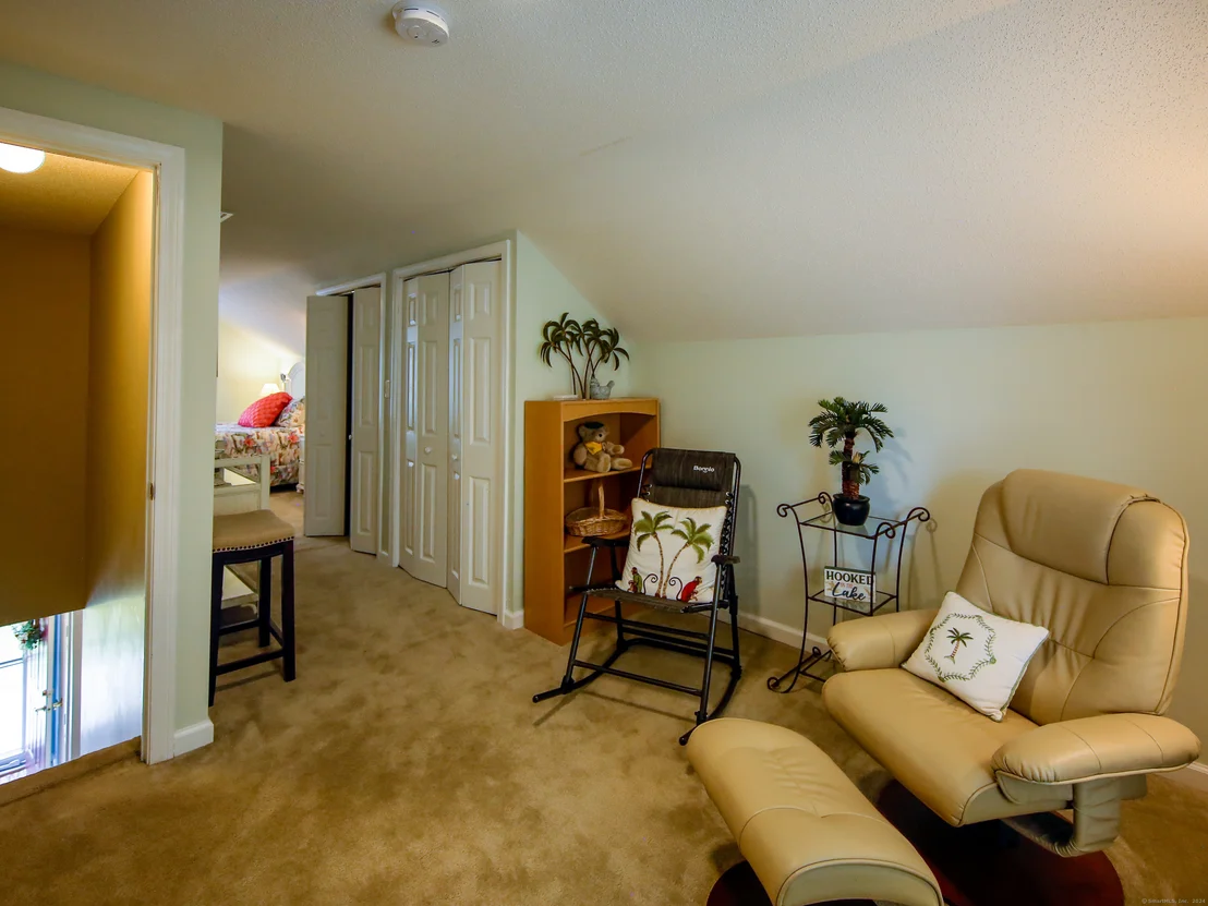 Photo of Unit 4 at 4 Arrowhead Drive