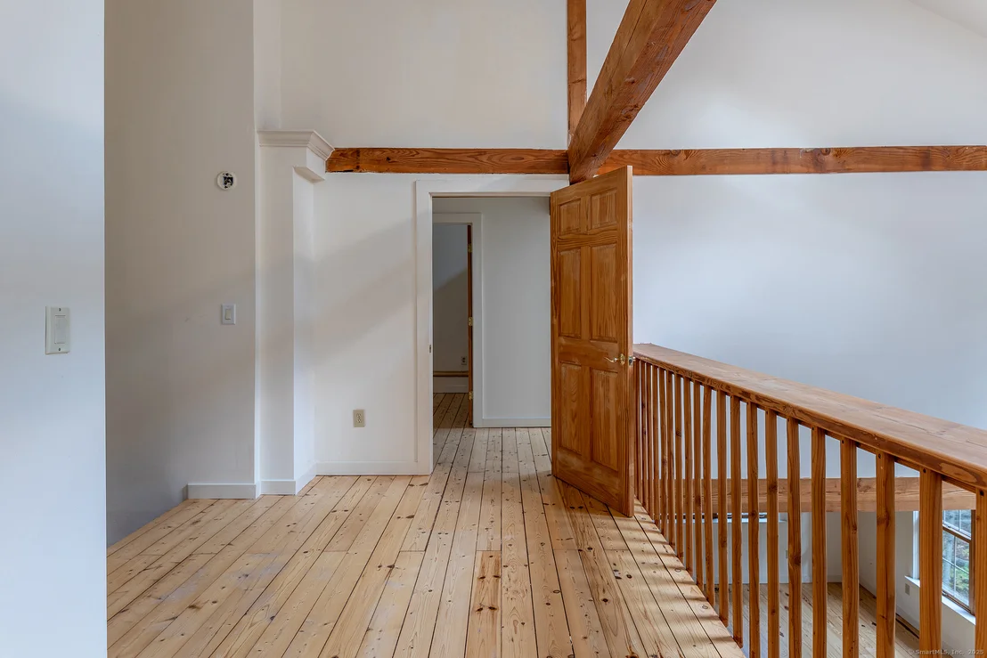 Photo of 38 Mountain Lane