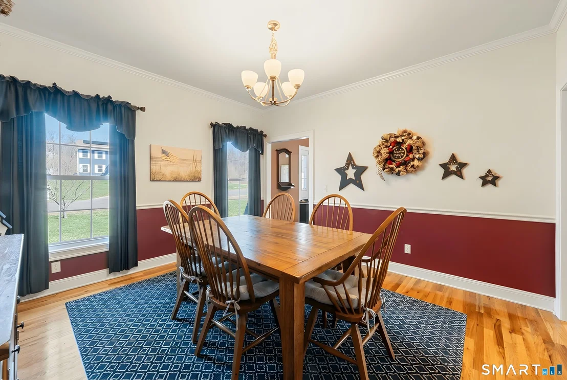 Photo of 18 Oakwood Drive