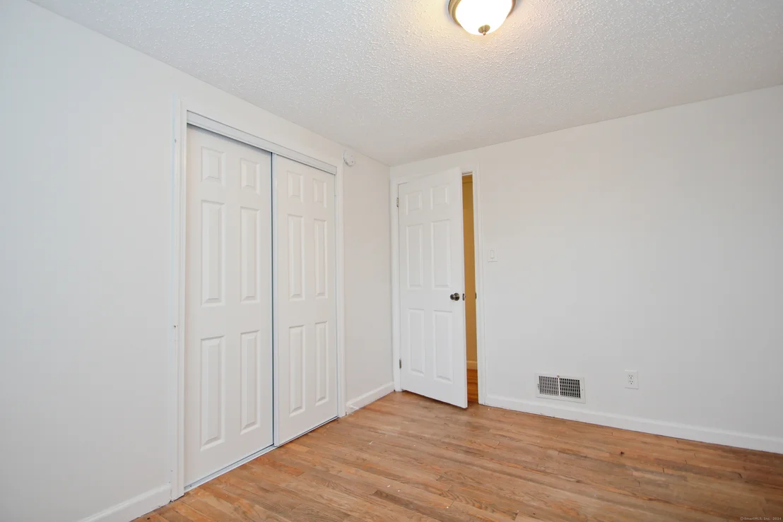 Photo of 135 East Road