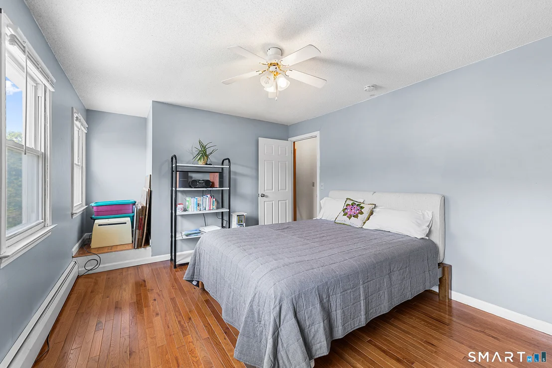 Photo of 20 Somerset Drive