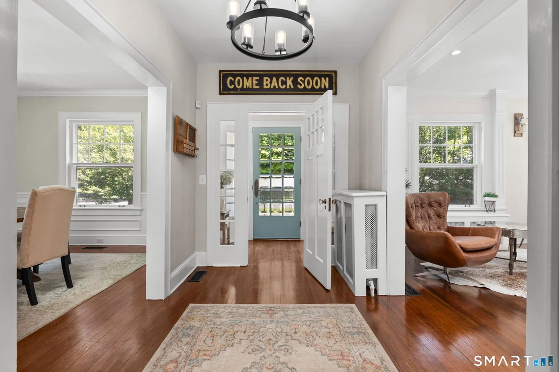 Photo of 207 Redding Road