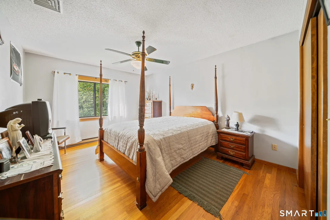 Photo of 1 Bayberry Road