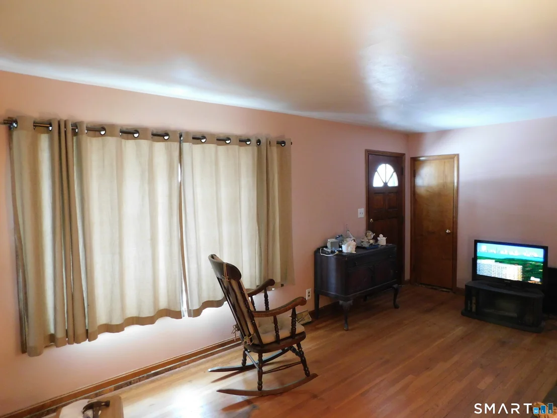 Photo of 34 Cornwall Drive