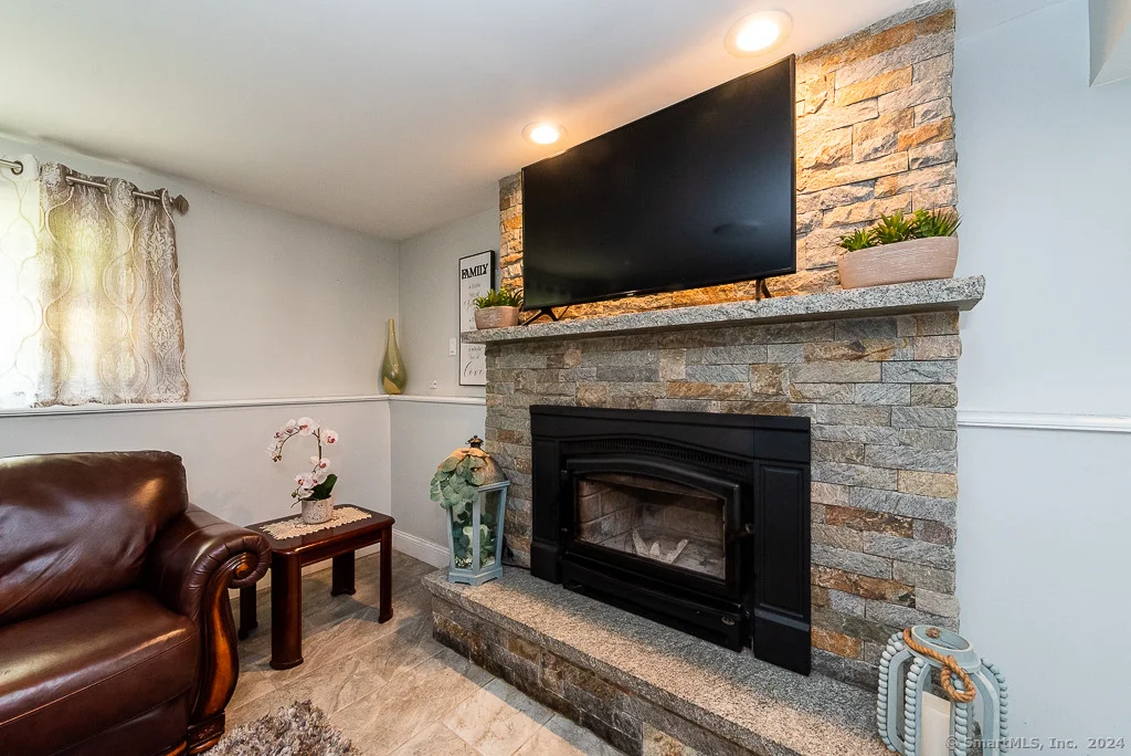 Photo of 11 Wayne Drive