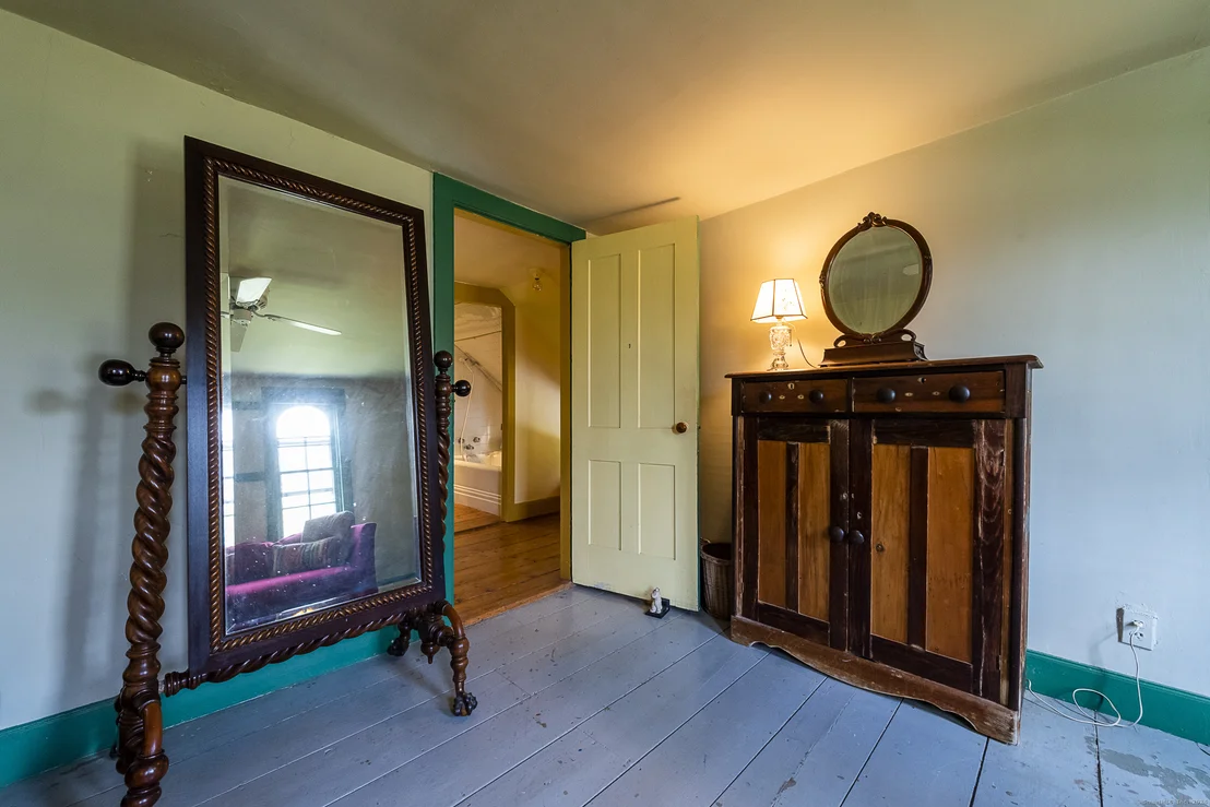 Photo of 126 Beaver Brook Road