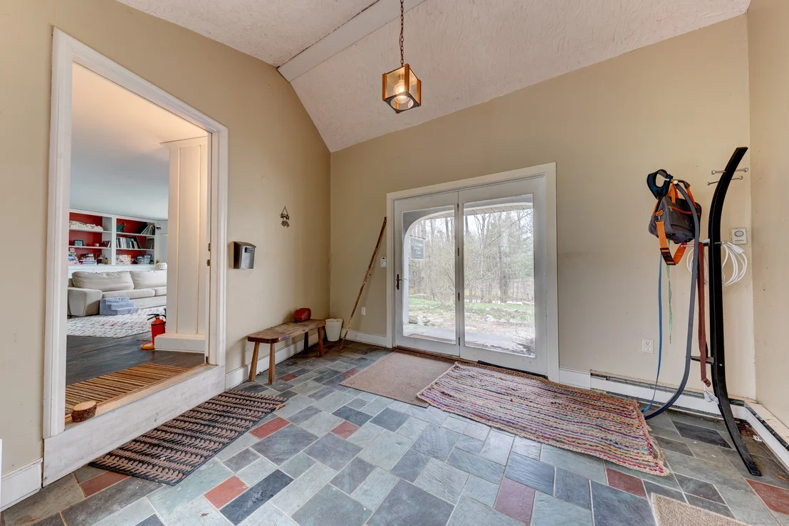 Photo of 2 Brookside Lane