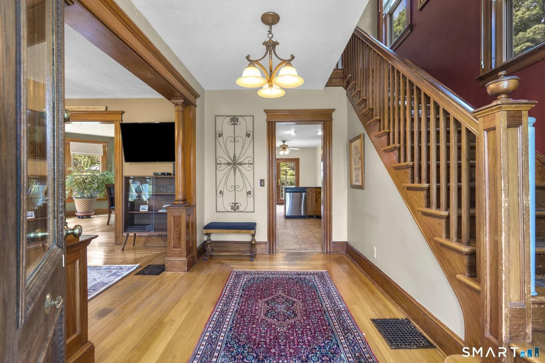 Photo of 169 River Road
