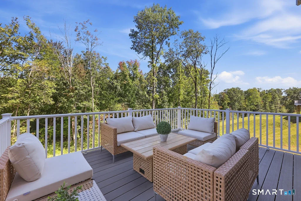 Photo of 21 Wolf Hill Road