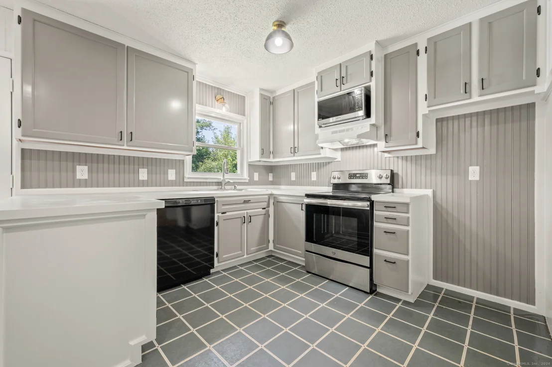 Photo of 99 Cornell Drive