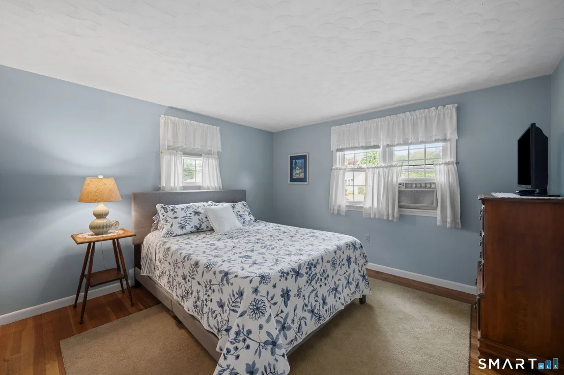 Photo of 25 Litchfield Drive