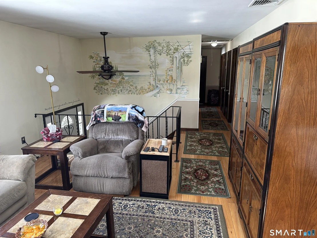 Photo of 33 Sky View Circle