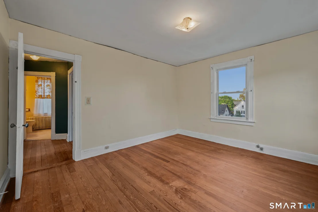 Photo of 64 High Street