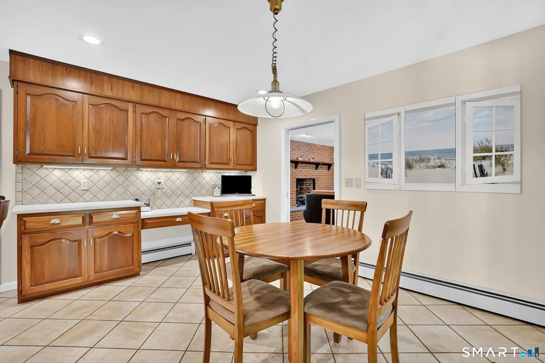 Photo of 70 Davis Road