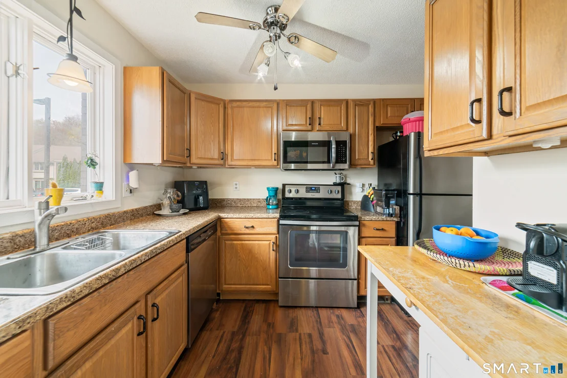 Photo of Unit 92 at 827 Oronoke Road