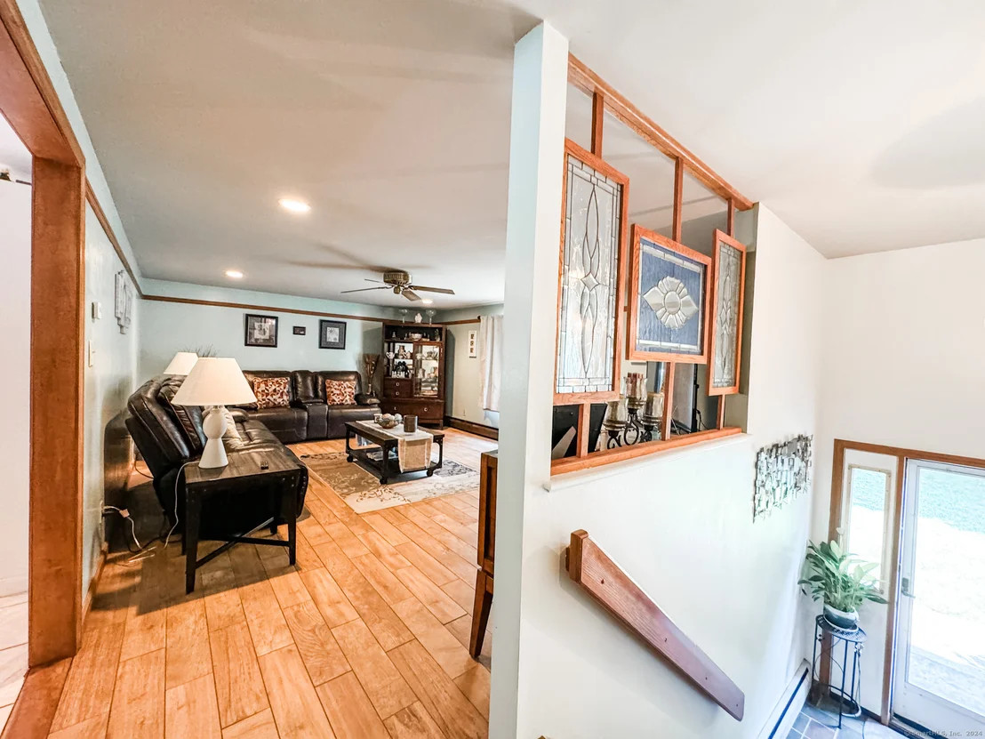 Photo of 33 Fairway Drive