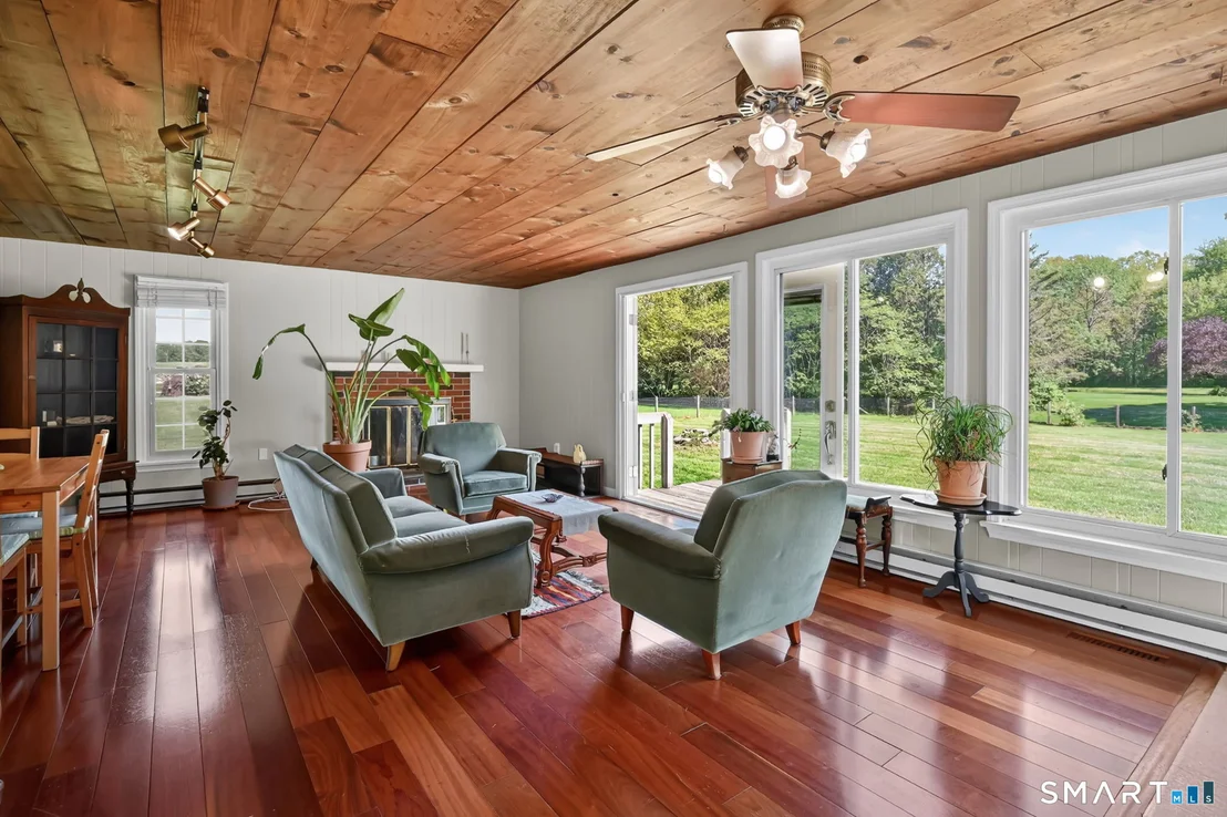 Photo of 127 Lake Road