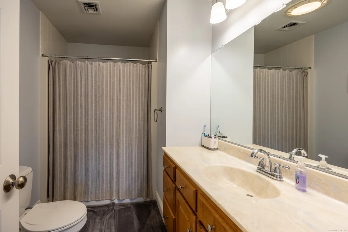 Photo of 178 Empress Drive