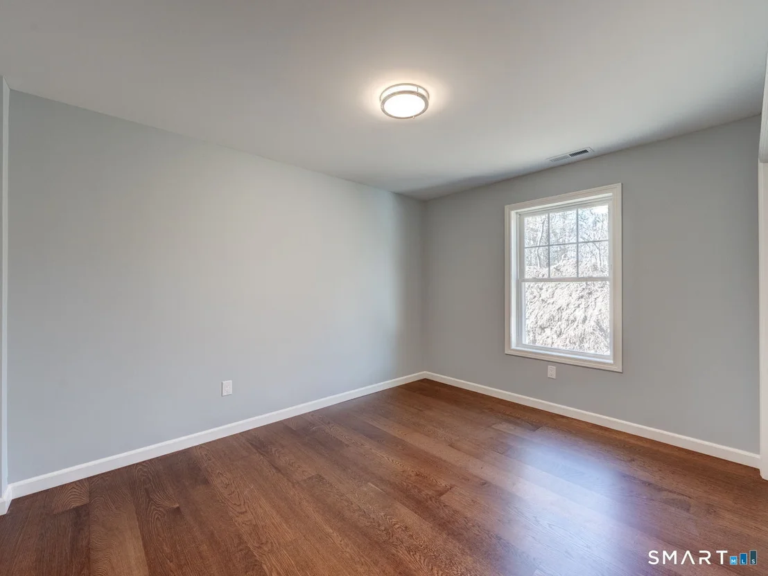 Photo of 121 Highland View Drive