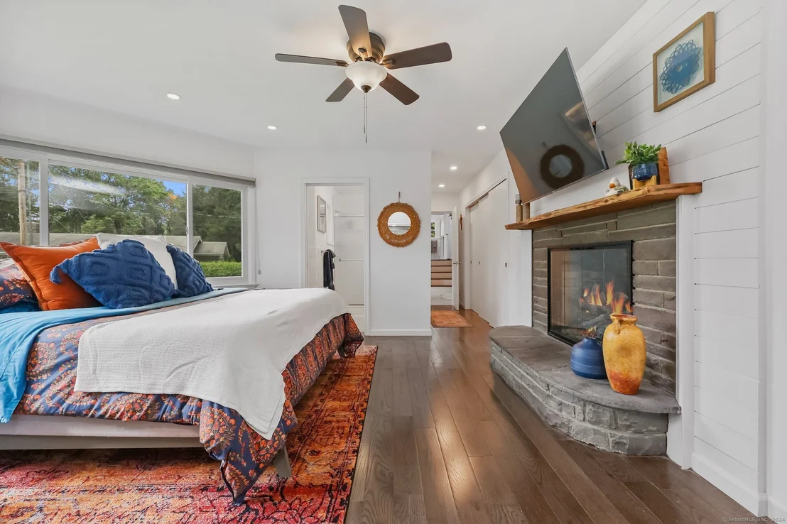 Photo of 109 Meadowcrest Drive