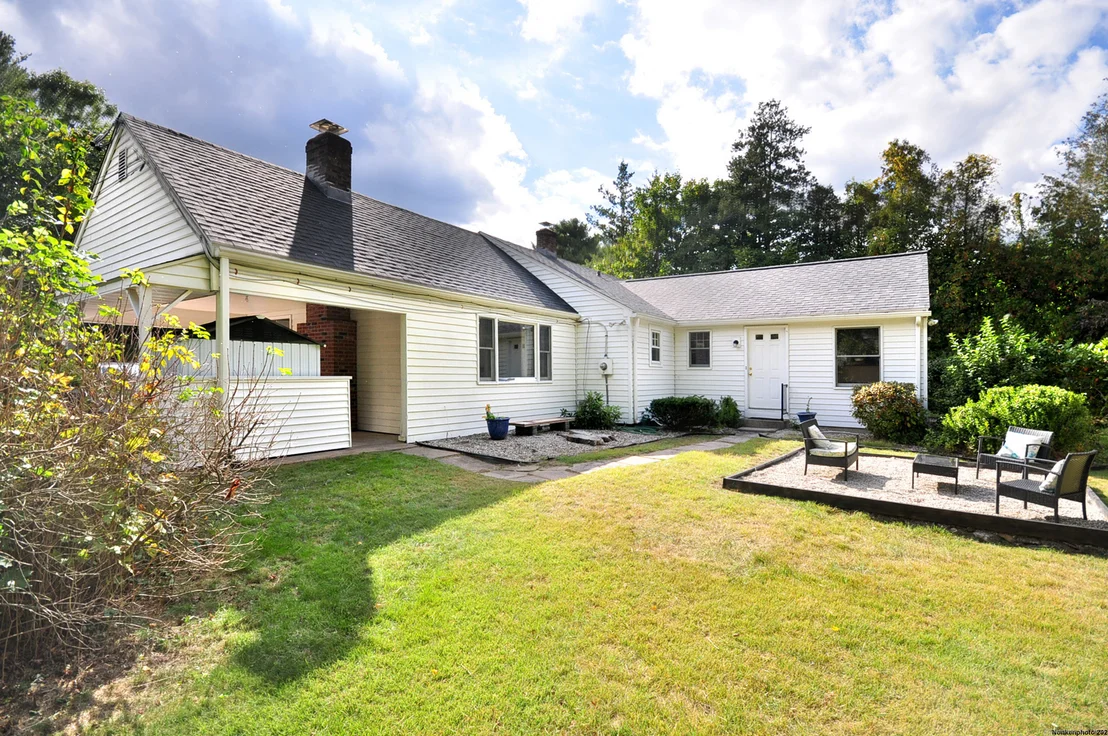 Photo of 6 Spring Glen Drive