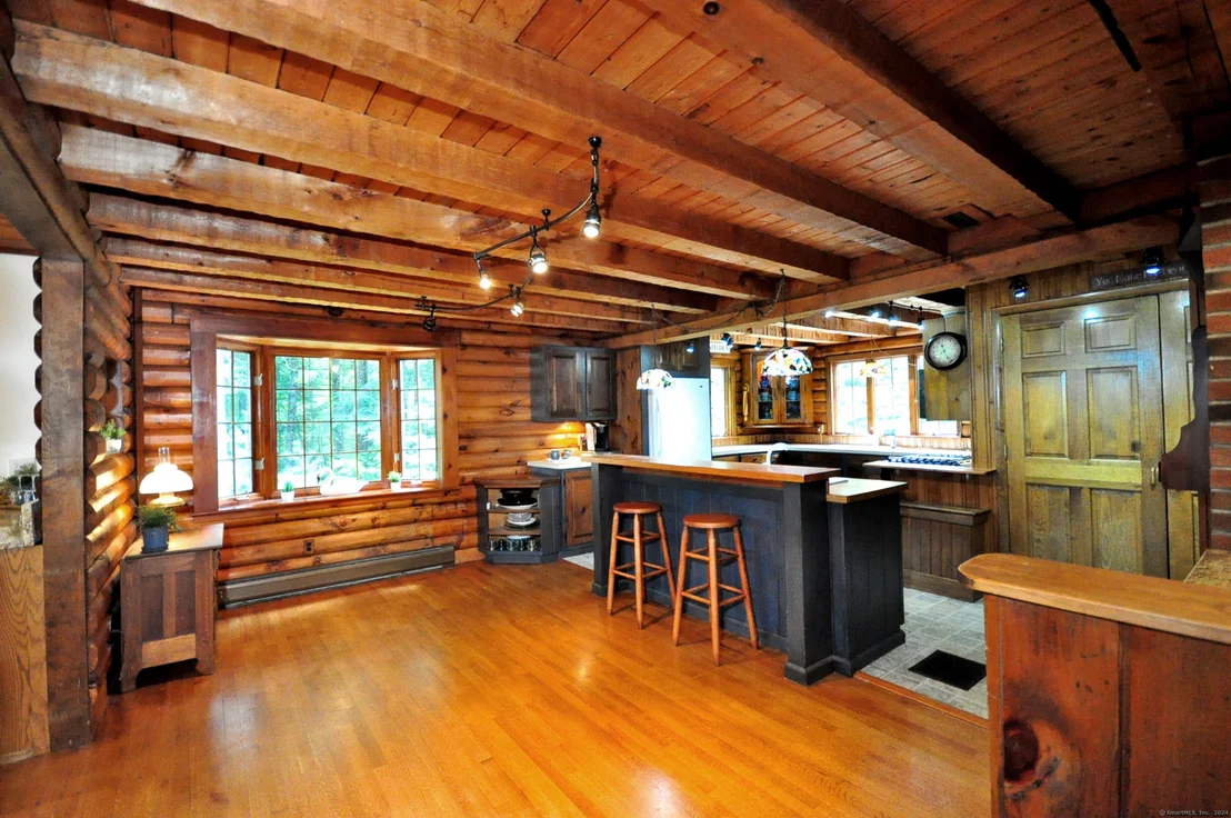 Photo of 31 Spring Glen Drive