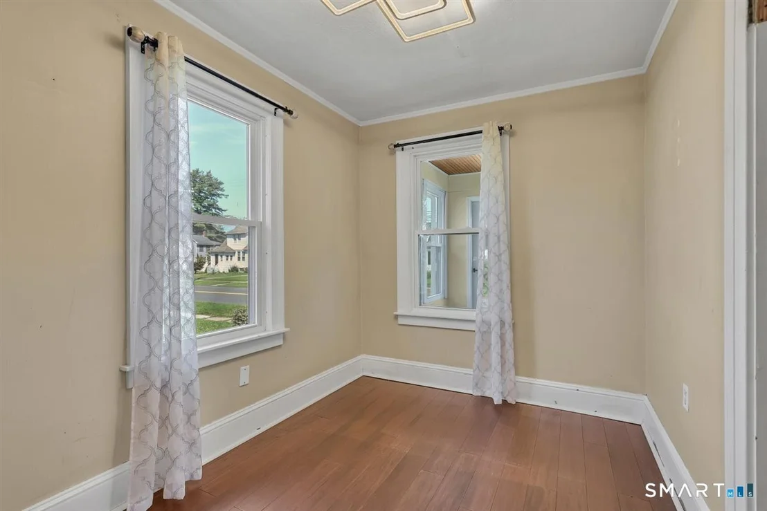 Photo of 349 Nott Street