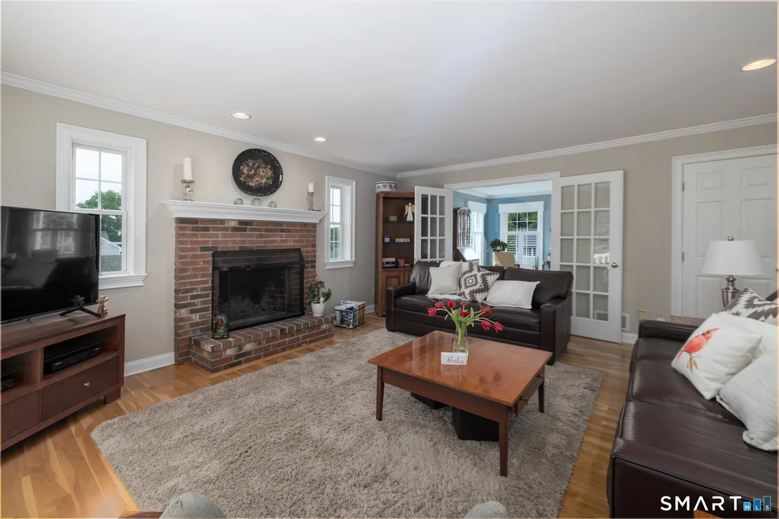 Photo of 315 Georgetown Drive
