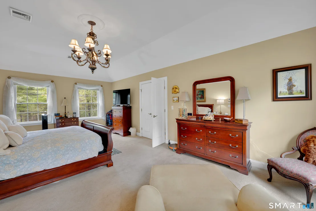 Photo of 8 Curtiss Meadows