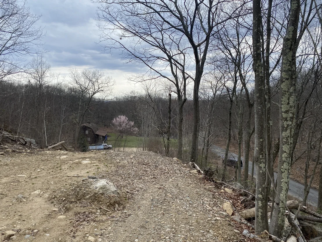 Photo of 52 Chestnut Hill Road